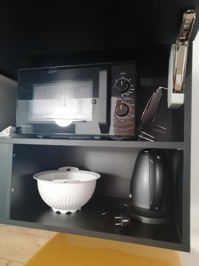 Evita Studio Apartment カルロヴァッツ エクステリア 写真
